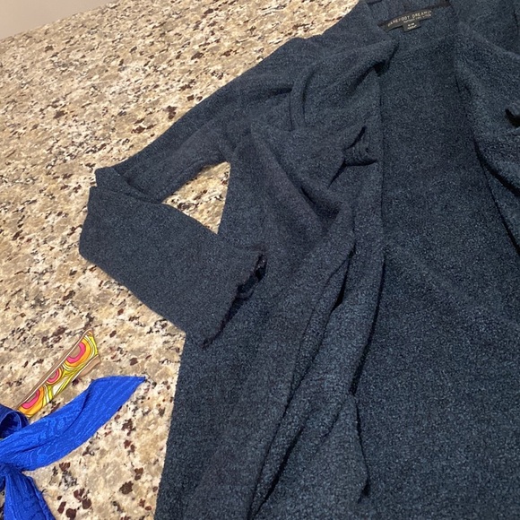 Barefoot Dreams CozyChic Lite® Island Wrap open front cardigan - Picture 8 of 10